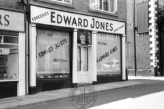 EDWARD-JONES